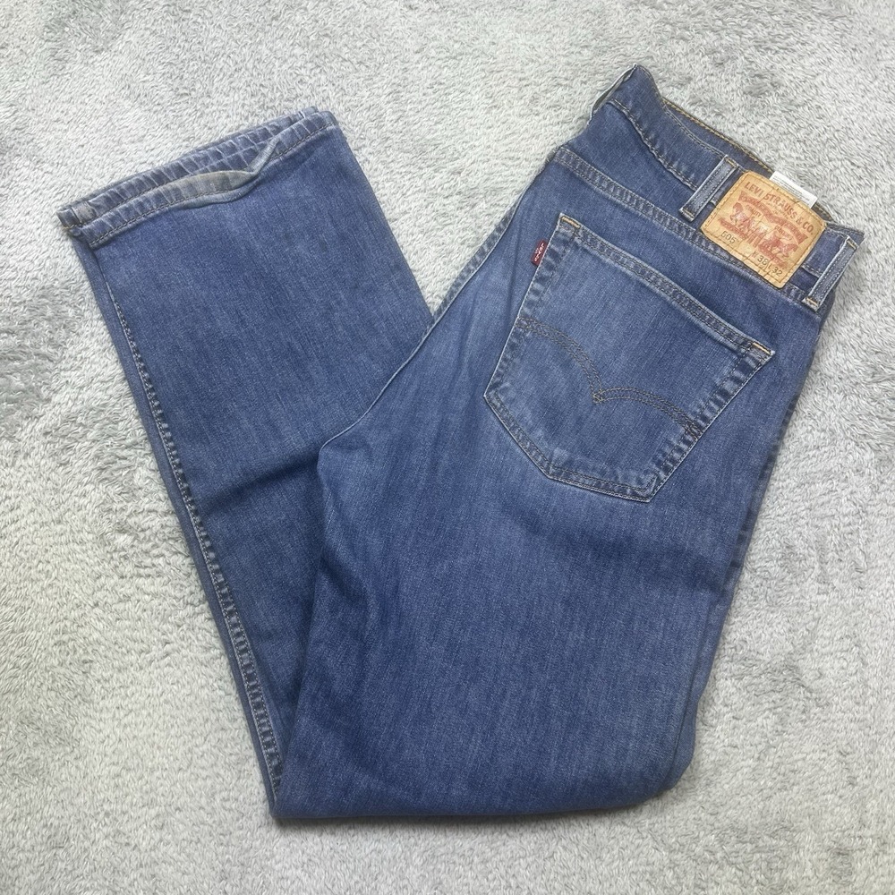 Levis 505 Jeans Mens 38x32 Blue Straight Fit Medium Wash Denim Classic Casual